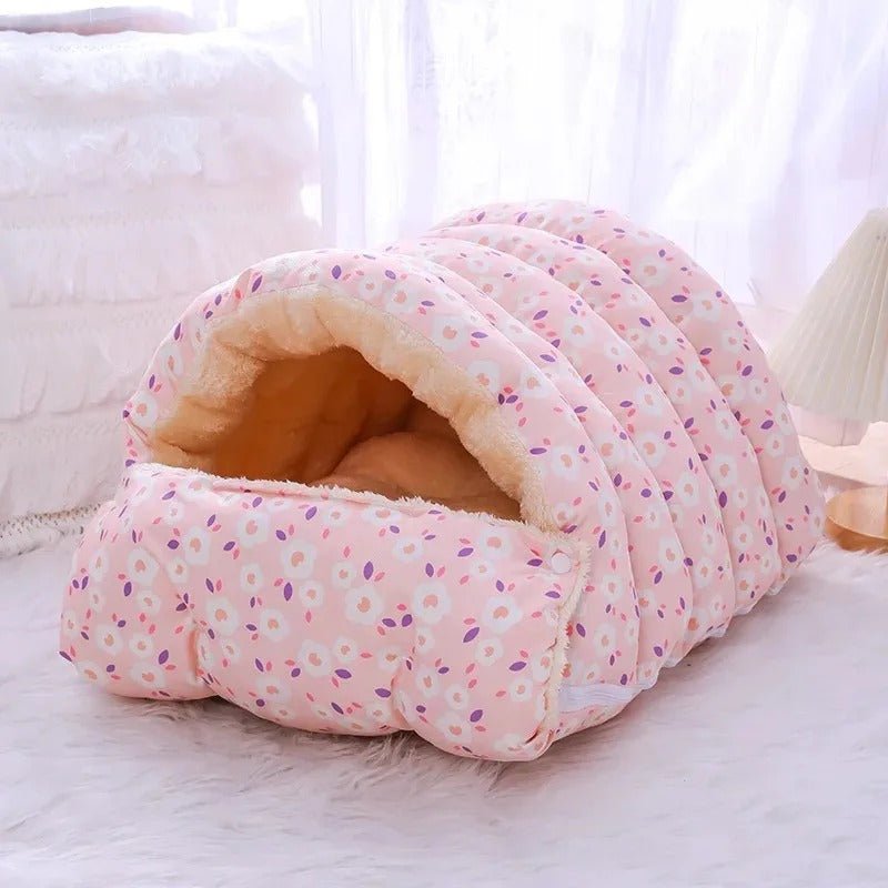 coussin à chat rose