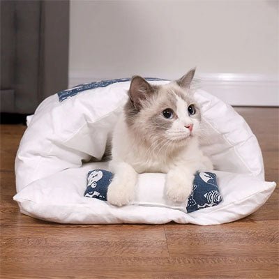 chat bien installé dans coussin chats sac de couchage CoussiChat