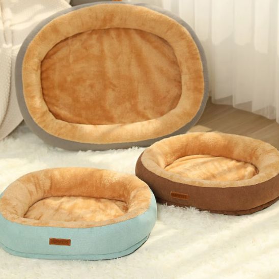 trois coussin pour chats couleur différente Plouf Douillet