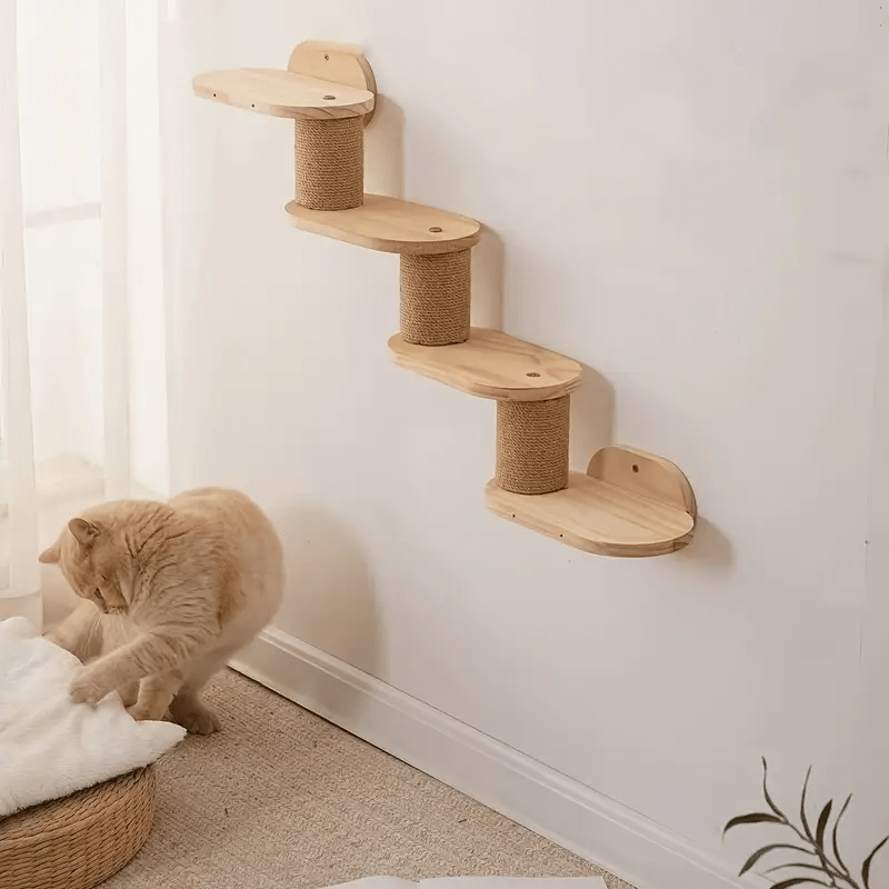 chat joue côté Griffoir mural Chat CatPlus
