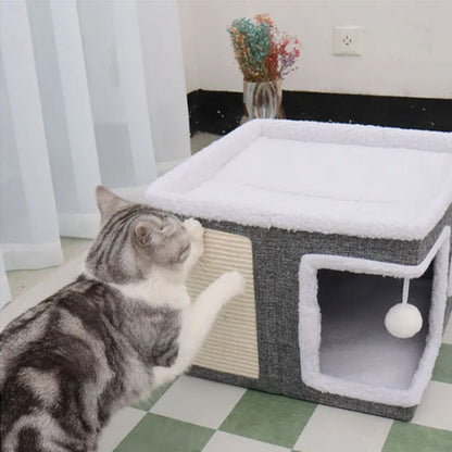 chat fait griffes dessus griffoir dessus niche à chat villa féline