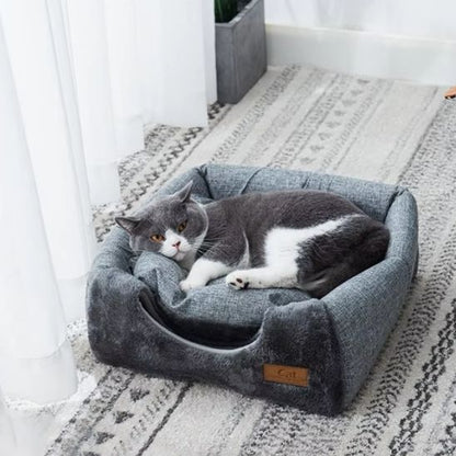 chat niche transformable lit ouvert coussin confort