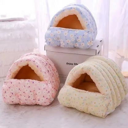 trois coussin à chat trois couleurs différentes ChatConfort