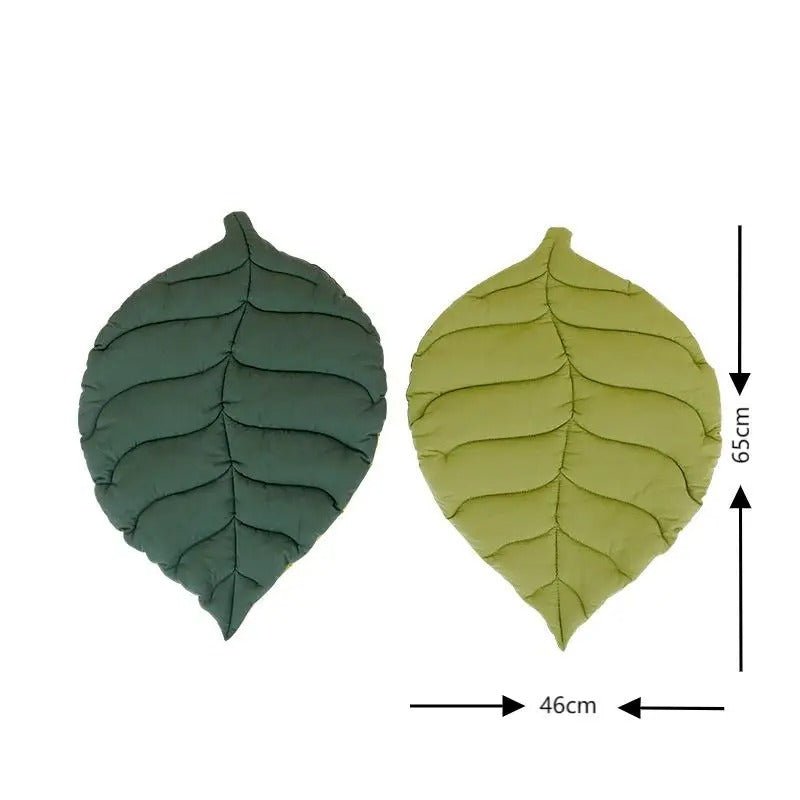 dimensions coussin chat feuille