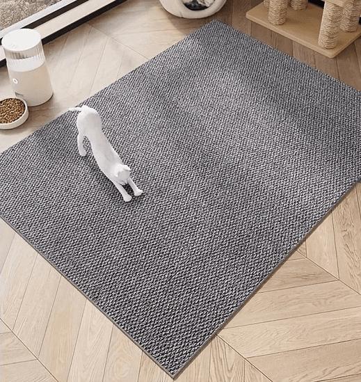 tapis griffoir chat couleur gris design moderne